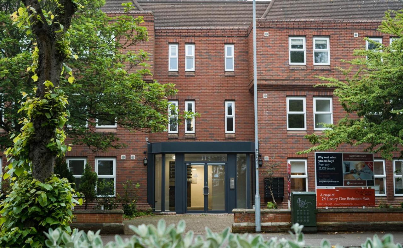 Park House - City Centre Apartment Peterborough Exterior foto
